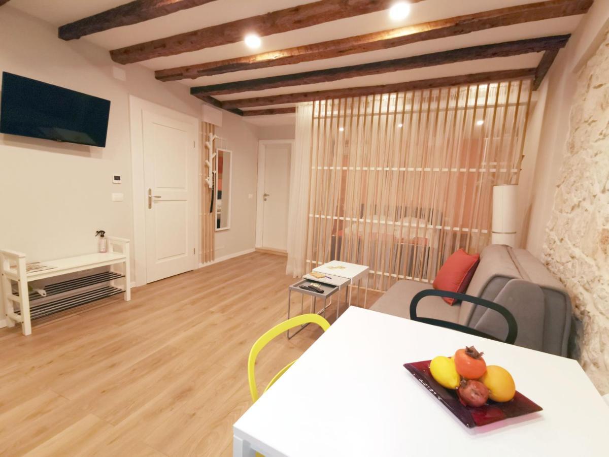 Apartments Carera 42 Rovinj Exterior foto